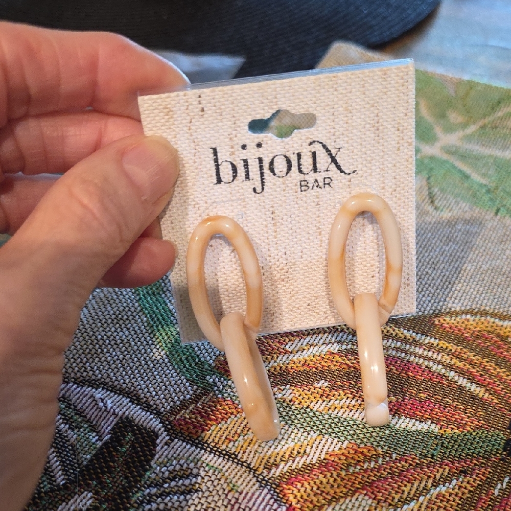Bisjoux Beige and Light‎ Brown Double Hoop Earrings